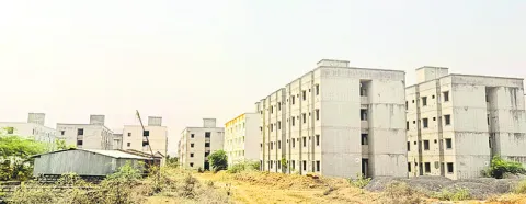 కనిగిరిలో చేసింది 65 శాతం పనులే.. 