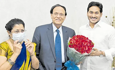 Doctor Nori Dattatreyudu Gets Padma Bhushan For Advancing Cancer Treatment