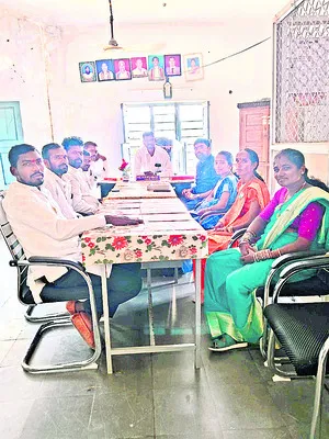 మద్యం అమ్మితే రూ.10వేల జరిమానా