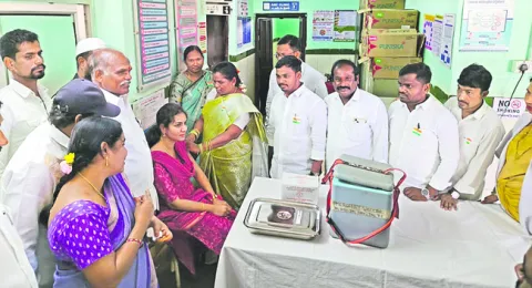 హెపటైటిస్‌– బి టీకా తప్పనిసరి 