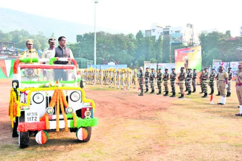 పోర్ట్‌లో రూ.1500 కోట్ల అభివృద్ధి పనులు