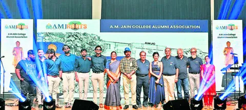 అ‘పూర్వ’ కలయిక 