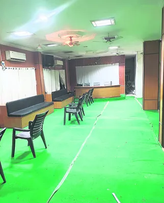 సందడే సందడి