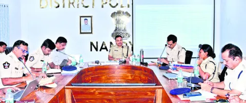 సాంకేతిక పరిజ్ఞానంతో నేర నియంత్రణ 