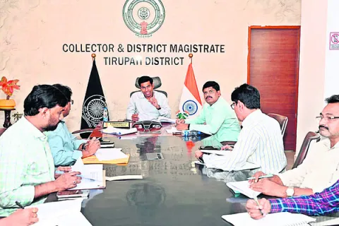 తప్పులు లేని పాస్‌ పుస్తకాలు అందించండి 