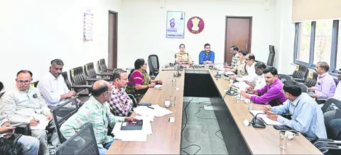 పకడ్బందీగా కోడ్‌ అమలు 