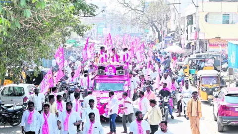 రాష్ట్ర ప్రయోజనాలకు కాంగ్రెస్‌ తూట్లు 