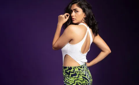 Mrunal Thakur to Pair Opposite Silambarasan