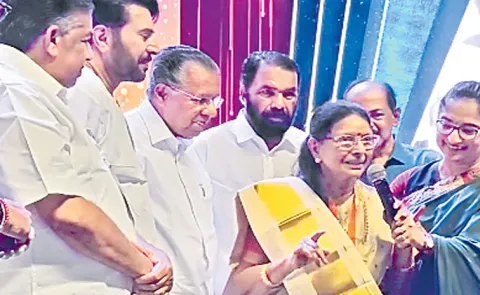 Sarada wins Kerala government JC Daniel Award