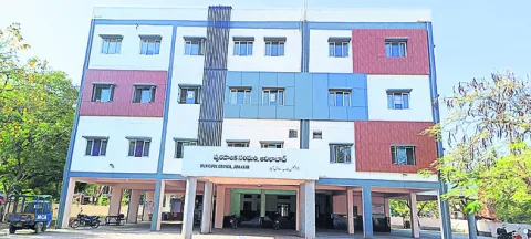 నాడు ప్రెసిడెంట్‌.. నేడు చైర్‌పర్సన్‌