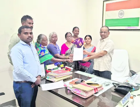 రిటైర్మెంట్‌ బెనిఫిట్స్‌అందించండి 
