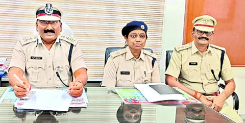 నేటి నుంచి బార్‌ షాపులకు దరఖాస్తుల స్వీకరణ 