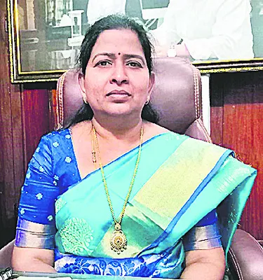 కూటమి పాలనలో మహిళలపై వేధింపులు