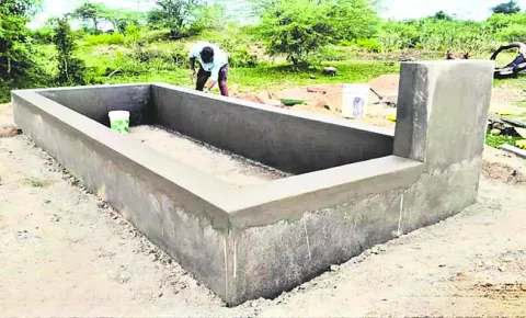 చంద్రబాబు ప్రభుత్వ నిర్లక్ష్యం.. నీరుగారిన లక్ష్యం..!