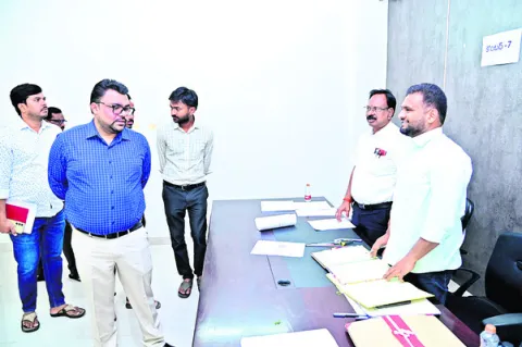 పకడ్బందీగా ఎన్నికల నిర్వహణ 