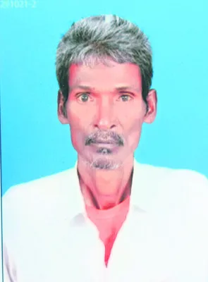 కుమారుడికి అనారోగ్యం.. తండ్రి ఆత్మహత్య