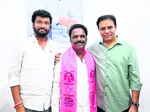 బీఆర్‌ఎస్‌లో చేరిన బీజేపీ నేత