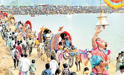 Medaram Sammakka Saralamma Jatara, Asia’s largest tribal festival
