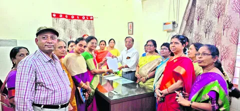 నర్సింగ్‌ సూపరింటెండెంట్‌గా పదోన్నతులు 