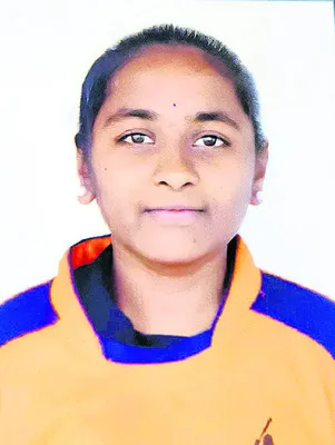 జాతీయస్థాయి సాఫ్ట్‌బాల్‌ పోటీలకు ఎంపిక
