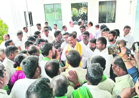 ఇచ్చిన మాట నిలబెట్టుకోండి 