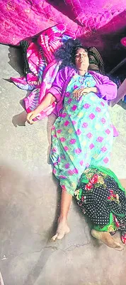 అనుమానాస్పద స్థితిలో వివాహిత మృతి