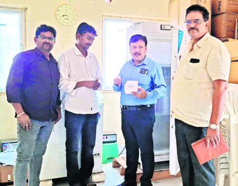 వ్యాక్సినేషన్‌ నిర్వహణలో అలసత్వం వహించొద్దు 