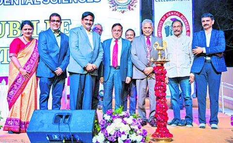 సామాజిక స్పృహతో దంత వైద్యసేవలు అందించాలి 