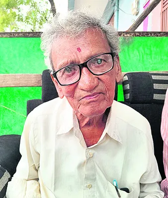 రెండుసార్లు పనిచేశా 