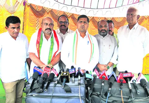 బల్దియాపై కాంగ్రెస్‌   జెండా ఎగురవేస్తాం