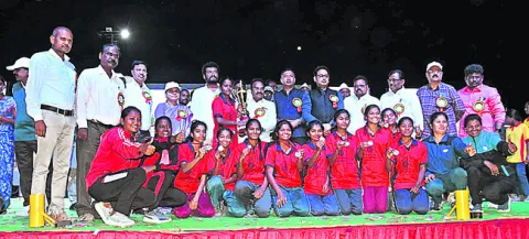 ముగిసిన క్రీడా సంబరాలు