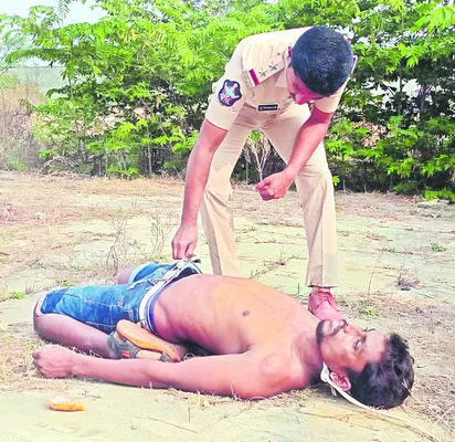 ఒడిశా కార్మికుడి బలవన్మరణం 