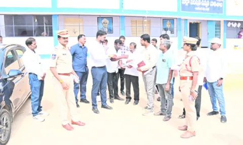 పకడ్బందీగా నామినేషన్ల స్క్రూటినీ 