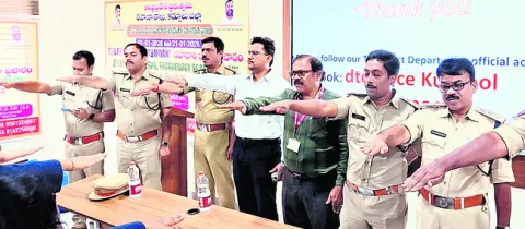 గోల్డెన్‌ అవర్‌లో చికిత్సకు తోడ్పడండి 