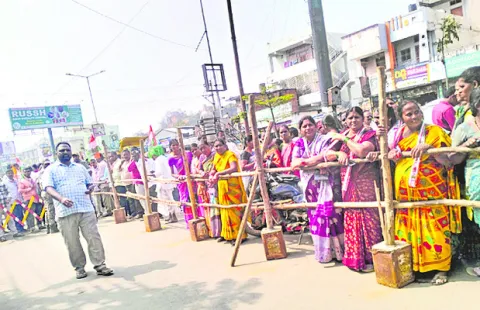 ఆఖరి రోజు అట్టహాసంగా