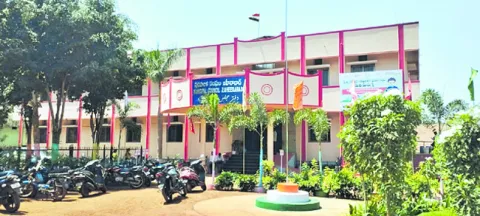 కాంగ్రెస్‌లో టిక్కెట్ల తకరారు!