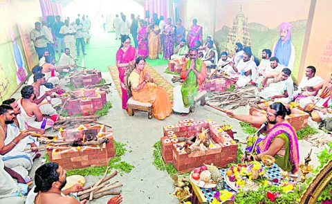 Bhumana couple participated in the Homam