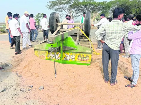 బాలికపై వృద్ధుడి లైంగిక దాడి  
