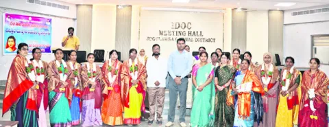 సామాజిక రుగ్మతలు రూపుమాపాలి 