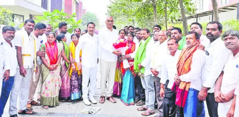 మెరుగైన పాలన అందించండి