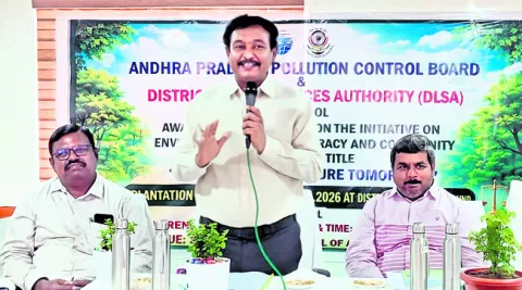 కాలుష్య నియంత్రణ చట్టాన్ని పాటించాలి 