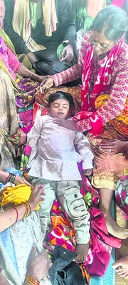 పాము కాటుకు బాలుడు మృతి
