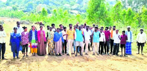 గనుల తవ్వకాలతో గ్రామాలకు హాని 