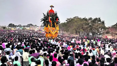 రమణీయం.. రథోత్సవం 