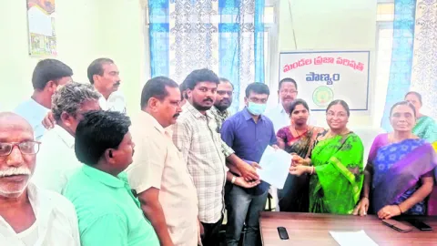 రోడ్లు వేస్తే టీడీపీ నాయకులు వేధిస్తారా?