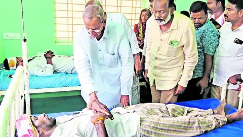 పోలీసు అండతోనే దాడులు 