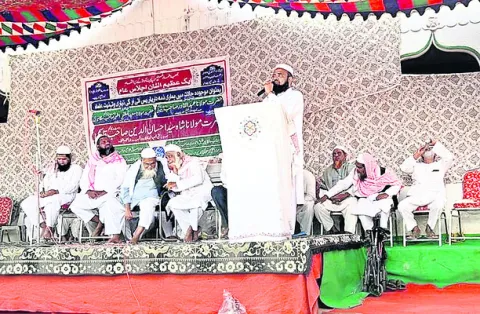 విద్యాభివృద్ధికి అబ్దుల్‌ ఖాదిర్‌ సేవలు అభినందనీయం