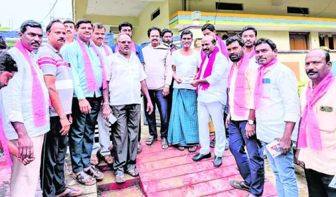 హామీలు అమలు చేయడంలో ప్రభుత్వం విఫలం