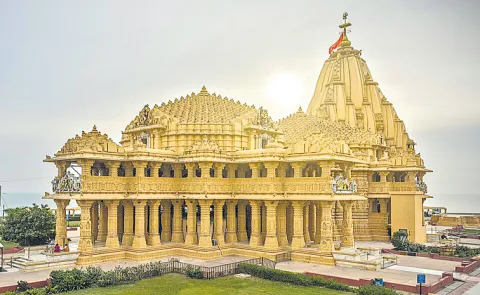 Sakshi Guest Column On Somnath Temple By PM Narendra Modi