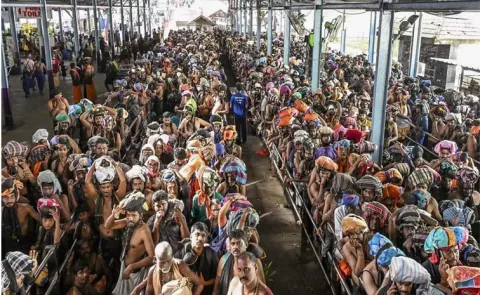 Massive Rush at Sabarimala Temple Kerala